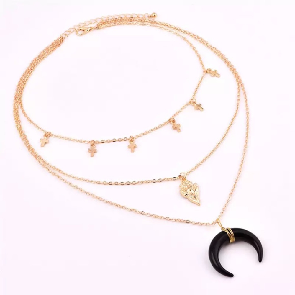 New Gold Layered Crescent Arrowhead Necklace - Picture 2 of 4